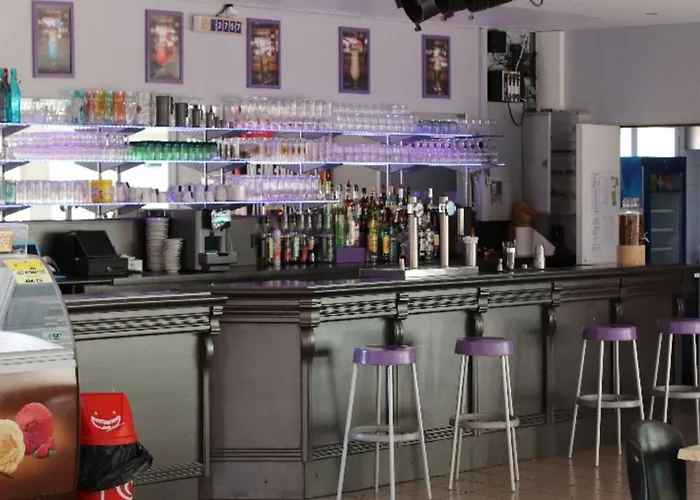 Kemping Mobil-home Spacieuse Avec Terrasse A - Api-1-52-422