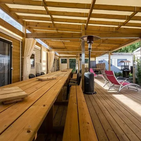 Mobil-home Spacieuse Avec Terrasse A - Api-1-52-422