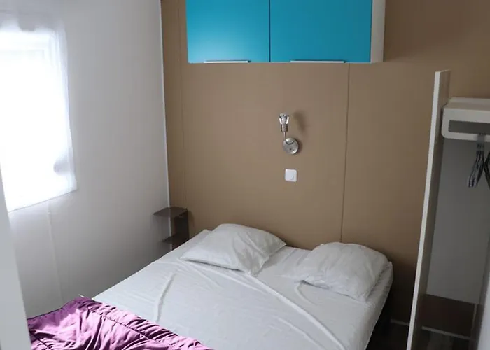 Mobil-home Spacieuse Avec Terrasse A - Api-1-52-422 Campsite Bretignolles-sur-Mer