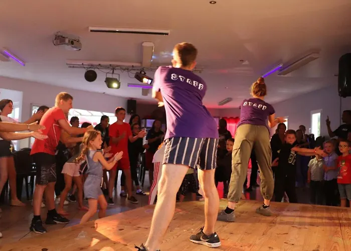 Mobil-home Spacieuse Avec Terrasse à - Api-1-52-422